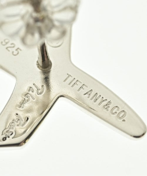 TIFFANY & CO. เจาะ