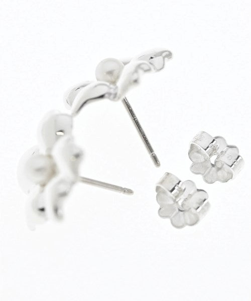 TIFFANY & CO. เจาะ