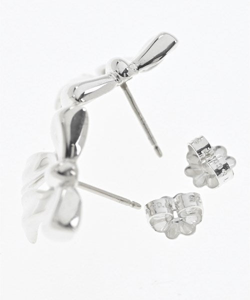 TIFFANY & CO. เจาะ