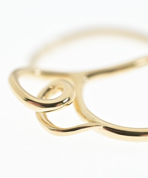 TIFFANY & CO. เครื่องประดับบนกระเป๋า