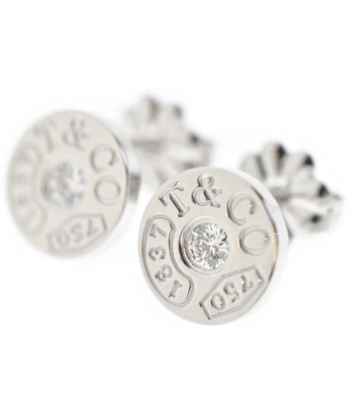 TIFFANY & CO. เจาะ