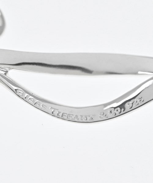 TIFFANY & CO. เข็มกลัด/ดอกไม้ติดเสื้อ