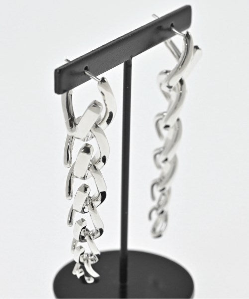 TIFFANY & CO. เจาะ