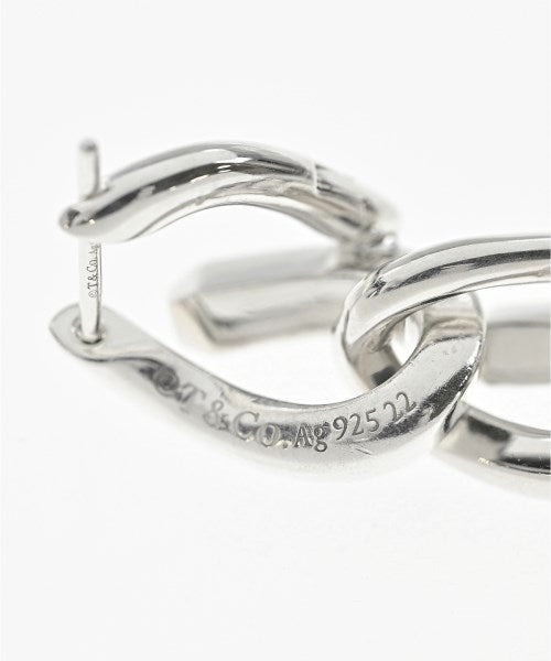 TIFFANY & CO. เจาะ