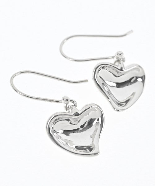 TIFFANY & CO. เจาะ