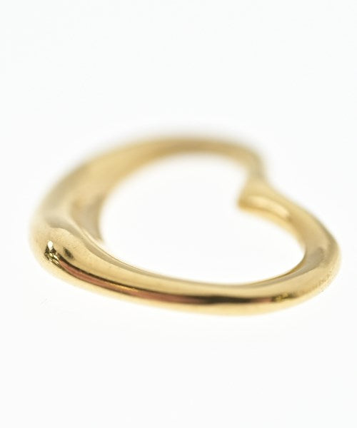 TIFFANY & CO. เครื่องประดับบนกระเป๋า