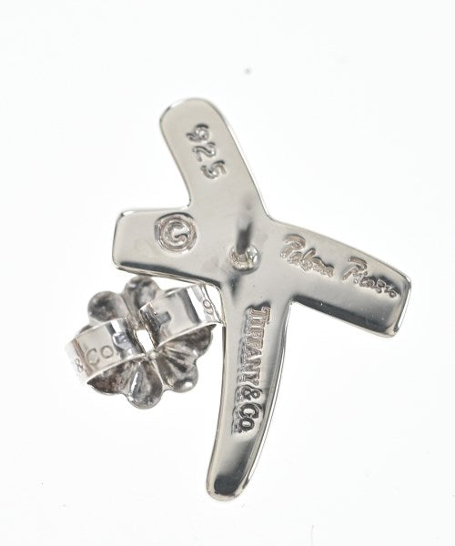TIFFANY & CO. เจาะ