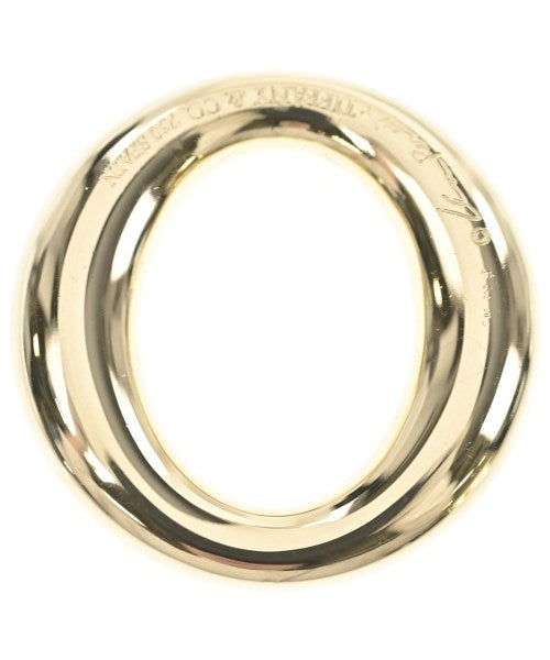 TIFFANY & CO. เครื่องประดับบนกระเป๋า