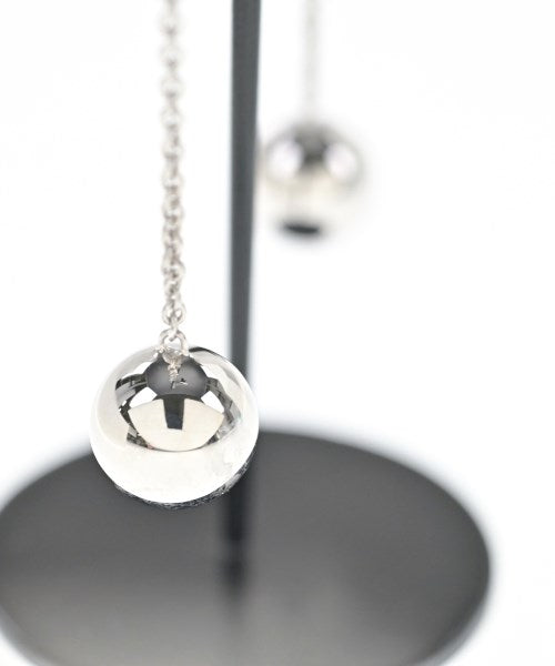 TIFFANY & CO. เจาะ