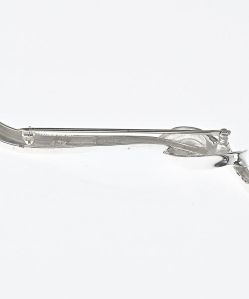 TIFFANY & CO. เข็มกลัด/ดอกไม้ติดเสื้อ