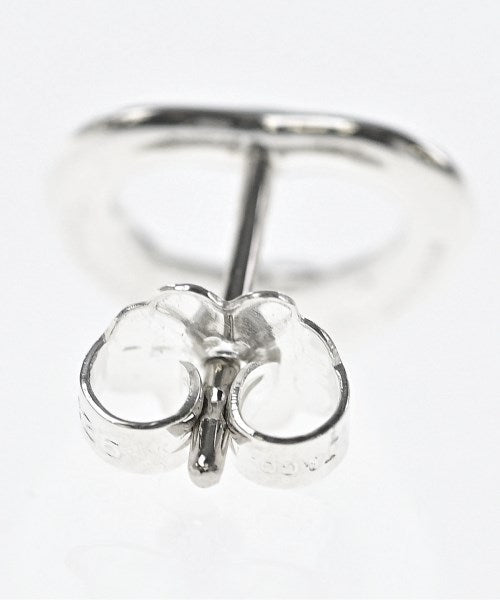 TIFFANY & CO. เจาะ