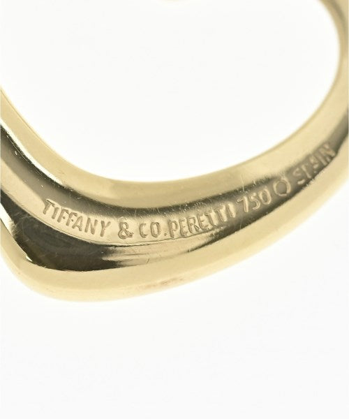 TIFFANY & CO. เครื่องประดับบนกระเป๋า