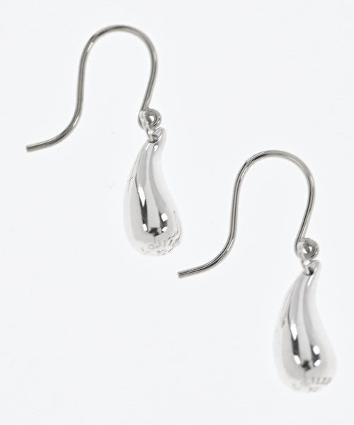 TIFFANY & CO. เจาะ