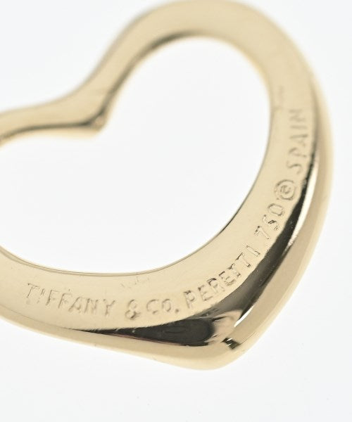TIFFANY & CO. เครื่องประดับบนกระเป๋า