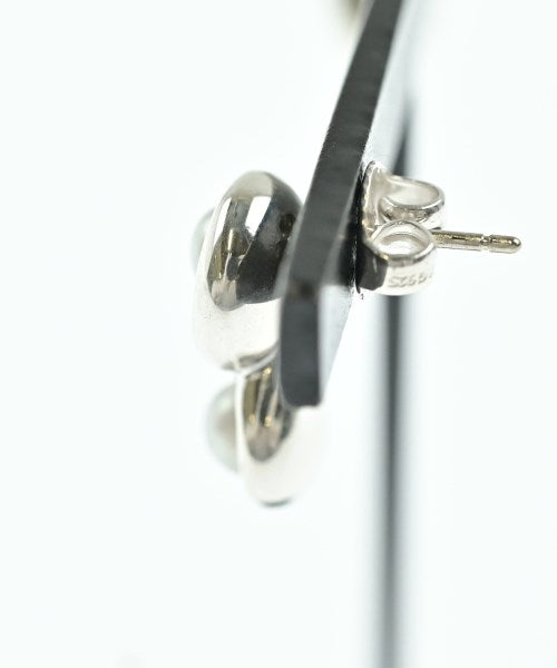 TIFFANY & CO. เจาะ