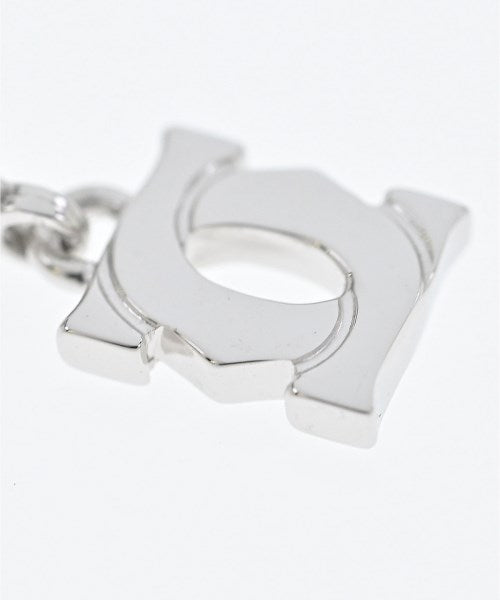 Cartier เครื่องประดับบนกระเป๋า
