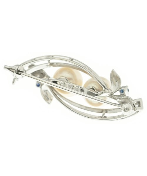 MIKIMOTO เข็มกลัด/ดอกไม้ติดเสื้อ