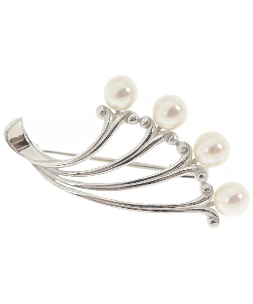 MIKIMOTO เข็มกลัด/ดอกไม้ติดเสื้อ