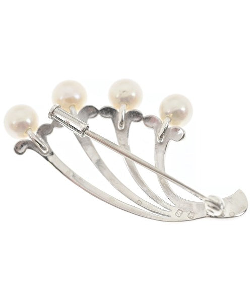 MIKIMOTO เข็มกลัด/ดอกไม้ติดเสื้อ