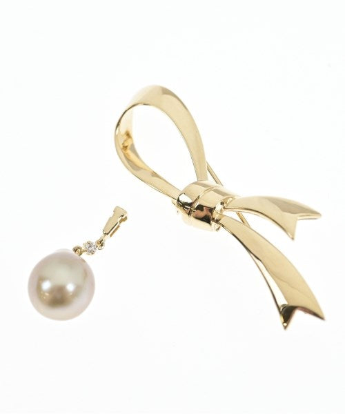 MIKIMOTO เข็มกลัด/ดอกไม้ติดเสื้อ