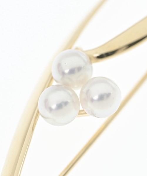 MIKIMOTO เข็มกลัด/ดอกไม้ติดเสื้อ