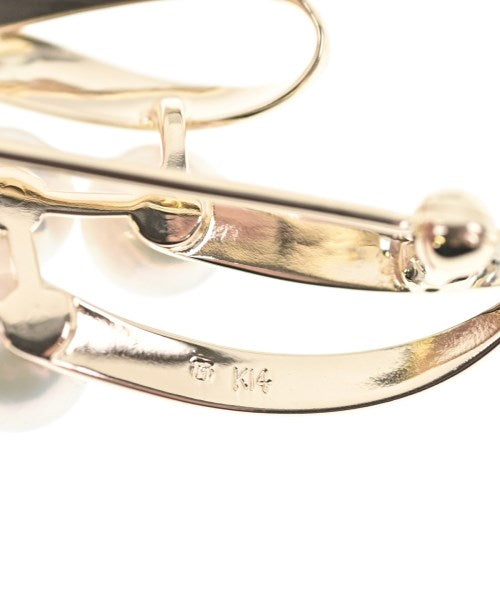 MIKIMOTO เข็มกลัด/ดอกไม้ติดเสื้อ