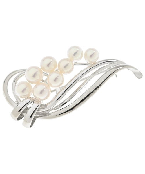 MIKIMOTO เข็มกลัด/ดอกไม้ติดเสื้อ