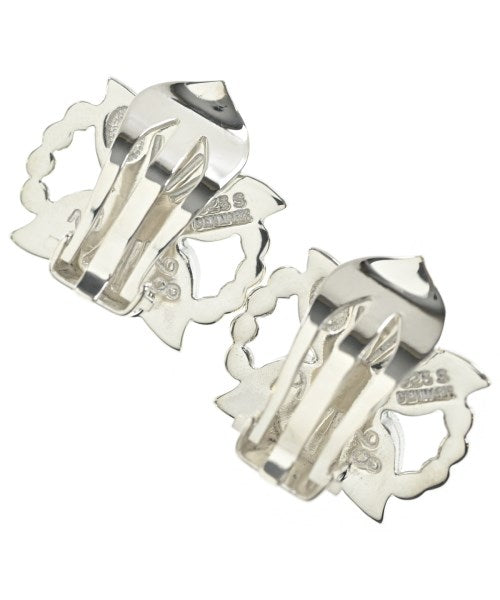 Georg Jensen เจาะ