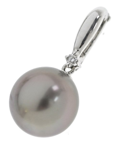 TASAKI เครื่องประดับบนกระเป๋า