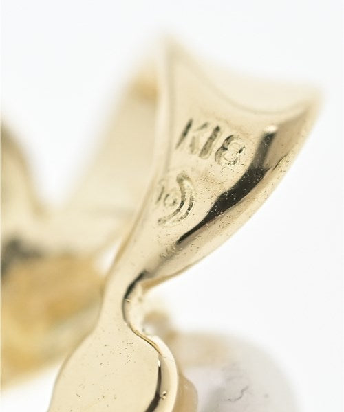 TASAKI เครื่องประดับบนกระเป๋า
