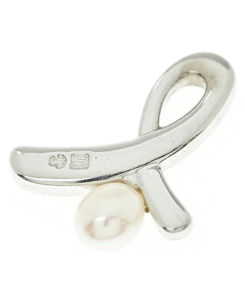 TASAKI เครื่องประดับบนกระเป๋า