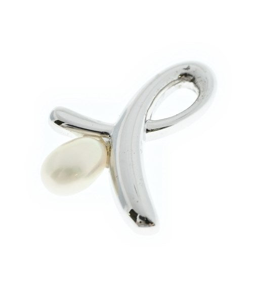 TASAKI เครื่องประดับบนกระเป๋า