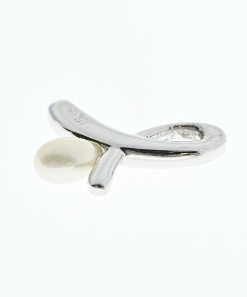 TASAKI เครื่องประดับบนกระเป๋า