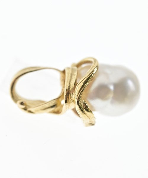TASAKI เครื่องประดับบนกระเป๋า