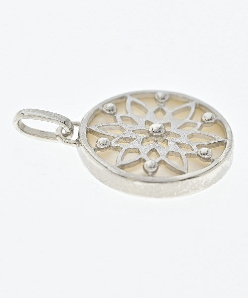 TASAKI เครื่องประดับบนกระเป๋า