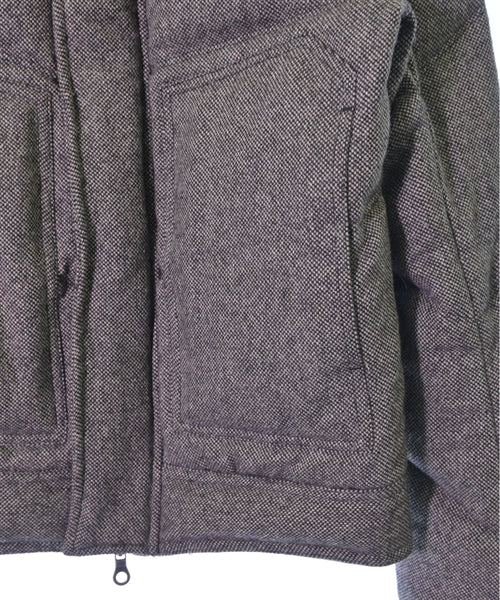SCHLUSSEL แจ็คเก็ตดาวน์/เสื้อกั๊ก