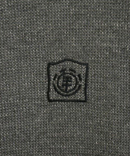 element เสื้อยืด/เสื้อท็อปส์