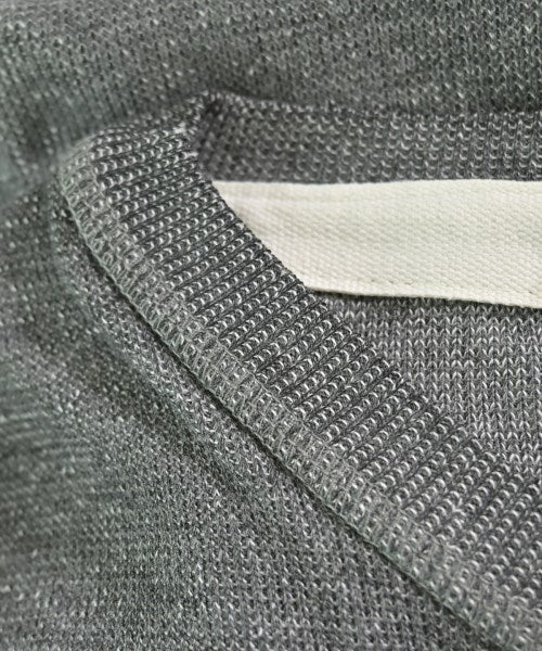 element เสื้อยืด/เสื้อท็อปส์