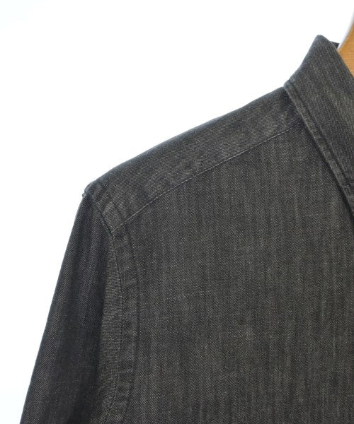 Oliver Spencer เสื้อลำลอง