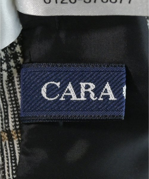CARA O CRUZ กระโปรงยาวถึงเข่า