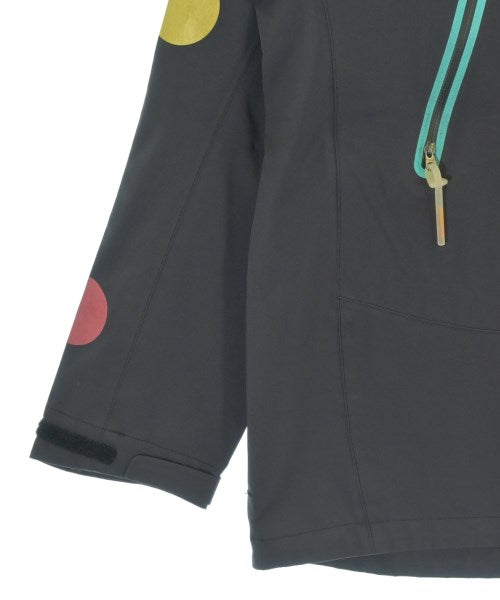 inhabitant เสื้อพาร์กาภูเขา