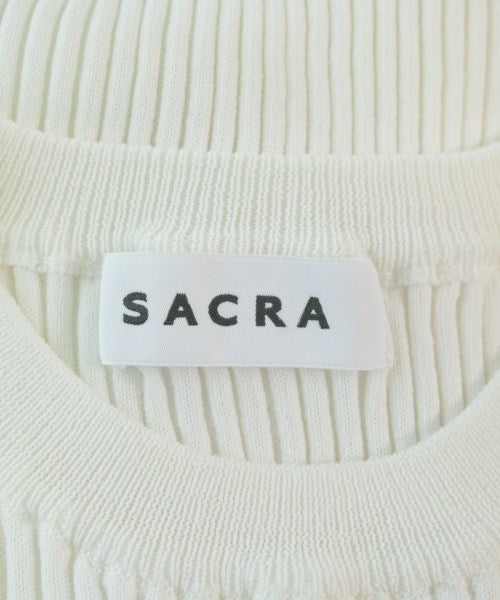 SACRA เสื้อแขนกุด