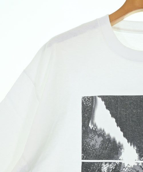 CASIO เสื้อยืด/เสื้อท็อปส์