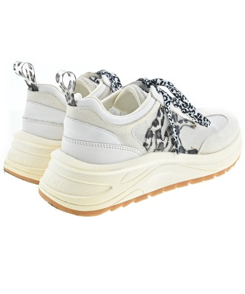 MARC CAIN รองเท้าผ้าใบ