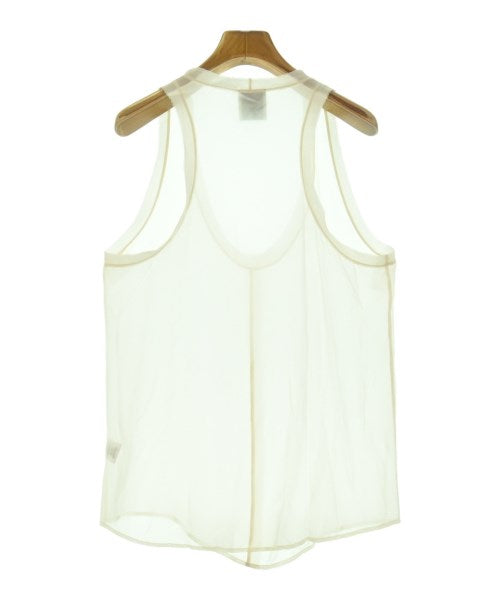 nude เสื้อกั๊ก