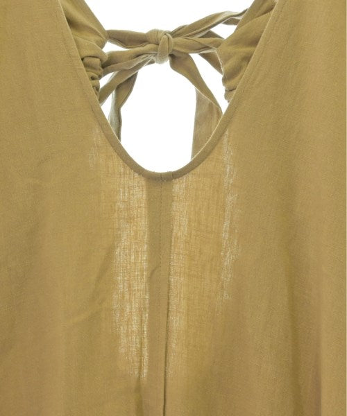 LoRo ชุดเดรส