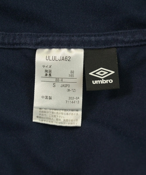 UMBRO เสื้อยืด/เสื้อท็อปส์
