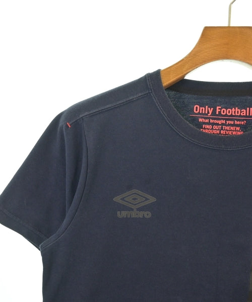 UMBRO เสื้อยืด/เสื้อท็อปส์