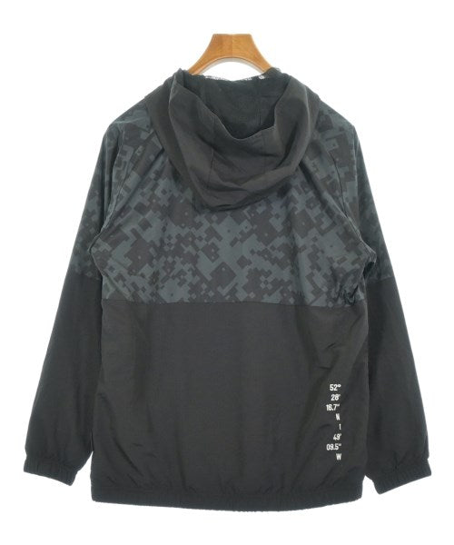 UMBRO เสื้อพาร์กาภูเขา