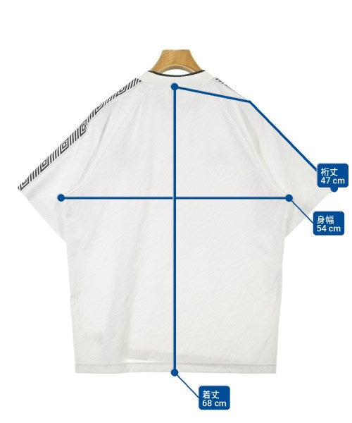 UMBRO เสื้อยืด/เสื้อท็อปส์